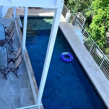 D With Heated Swimming Pool, Jacuzzi, Waterfall, Heating Is Extra 公寓 贝纳尔马德纳